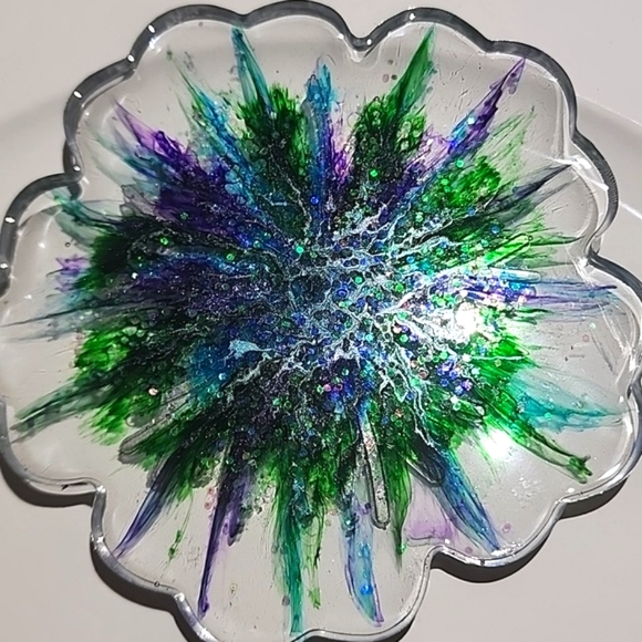 2 Peacock Resin Coasters. Beautiful handmade with love ❤️ Reversible, too!! - Picture 9 of 10